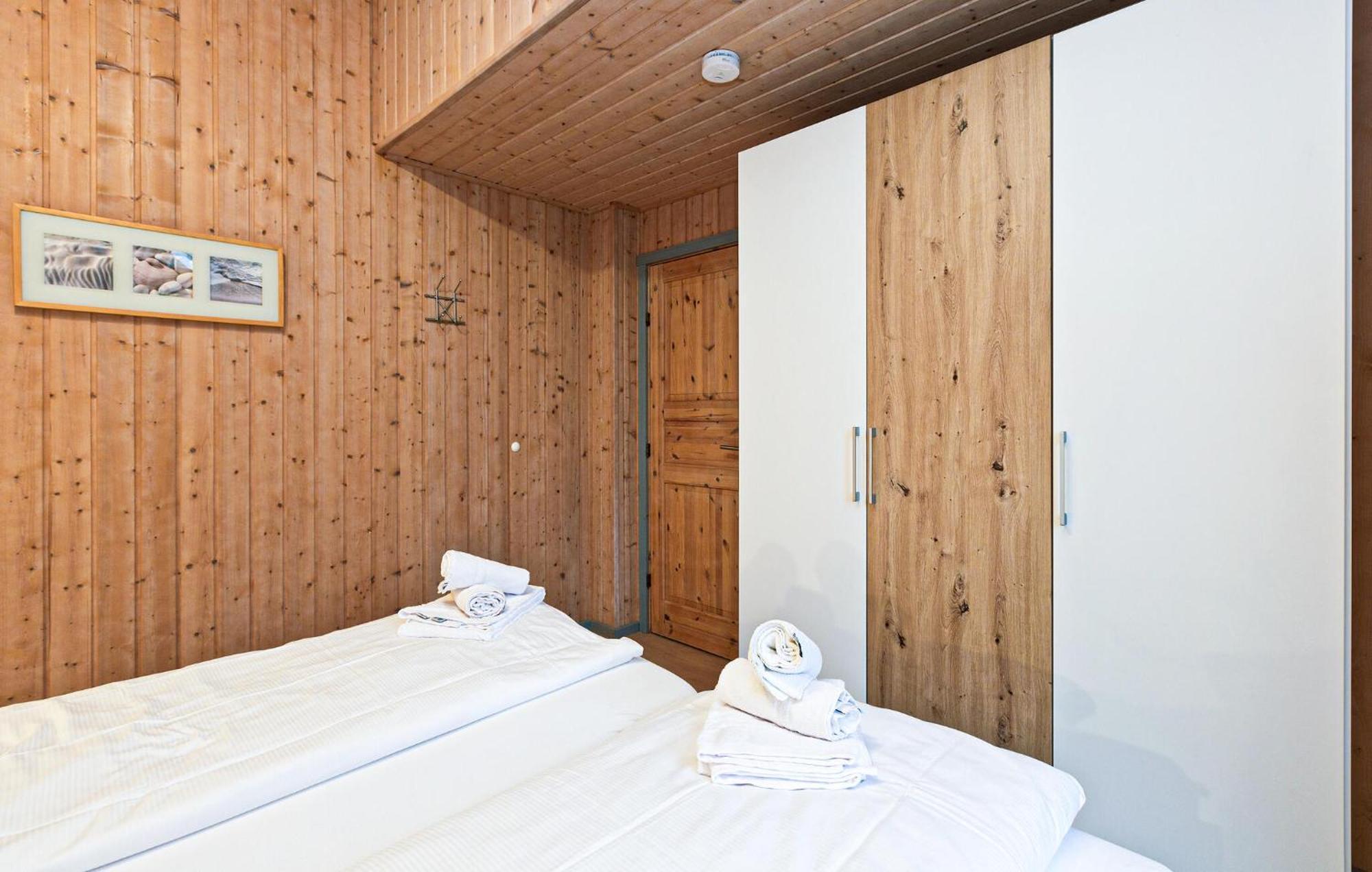 Gorgeous Home In Rechlin With Sauna Extérieur photo