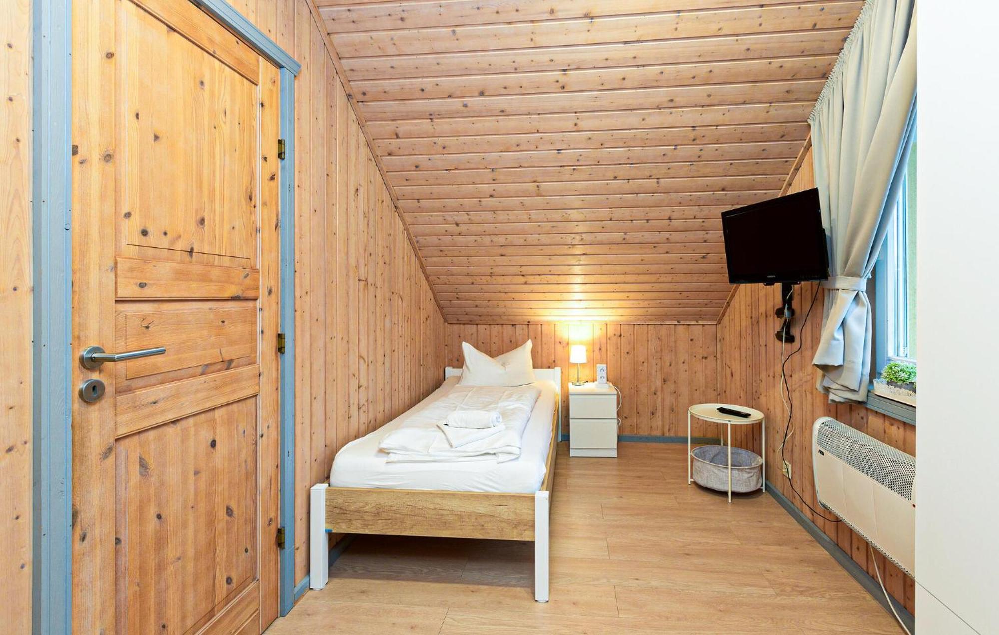Gorgeous Home In Rechlin With Sauna Extérieur photo
