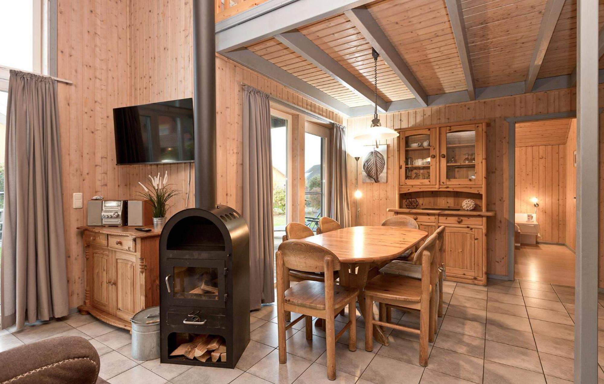 Gorgeous Home In Rechlin With Sauna Extérieur photo